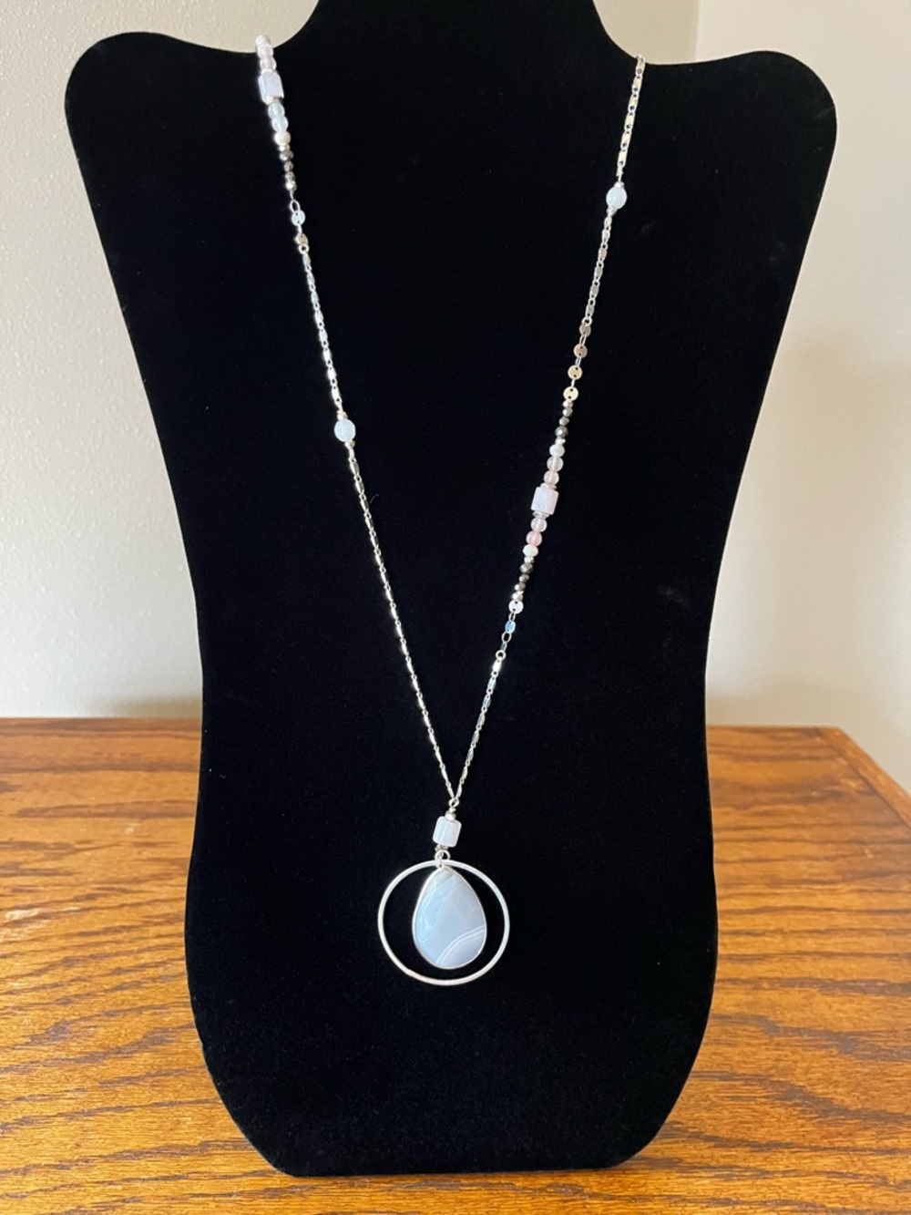 Beautiful Teardrop Agate Beaded Necklace Pendant 33”-36” (with extension)